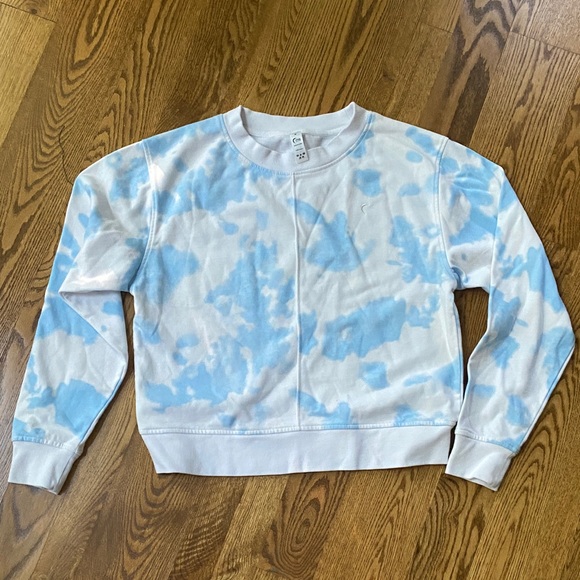 ZYIA Tops - Zyia Hendrix Heaven crew boxy sweatshirt medium workout layering lightweight